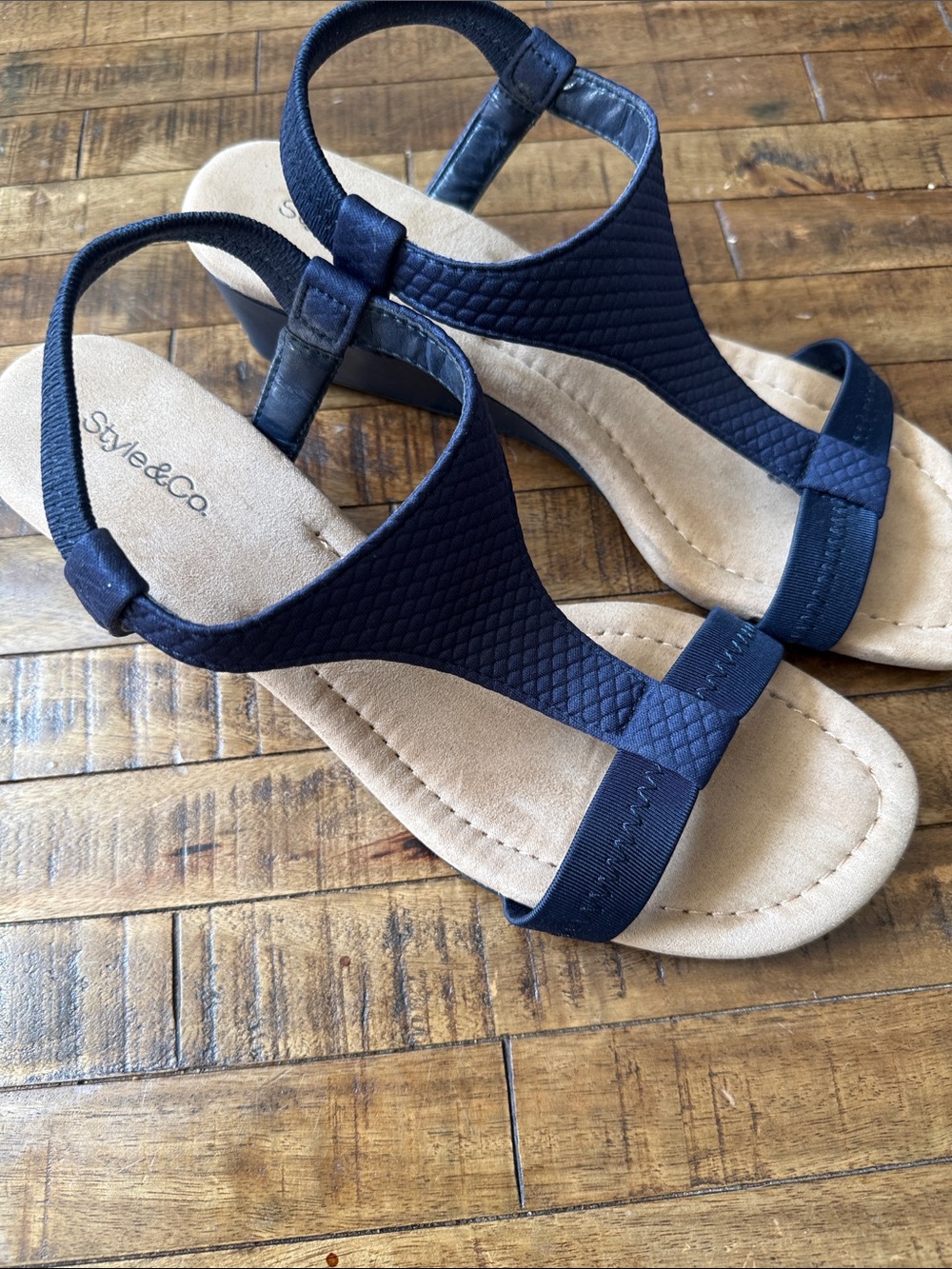 Style & Co. Navy T-Strap Comfort Sandals